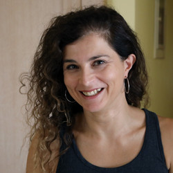 Portrait of Elsa Tsioumani.